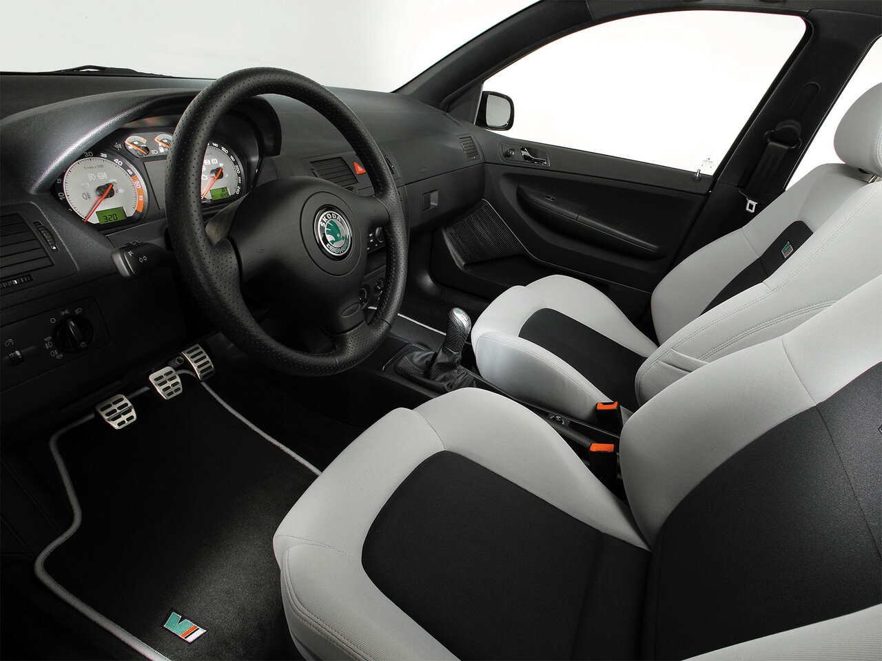 Škoda Fabia RS, interno 2